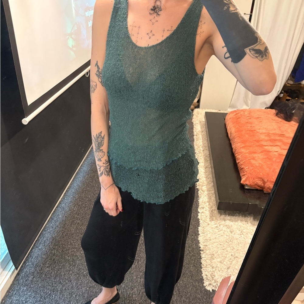 Elegant Green Sleeveless Top
